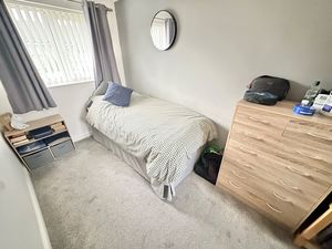 Everest Close Great Sutton